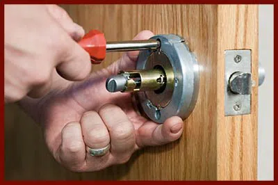 Locksmith Lock Store Arlington, TX 817-357-4917 - 10-residential-lockouts